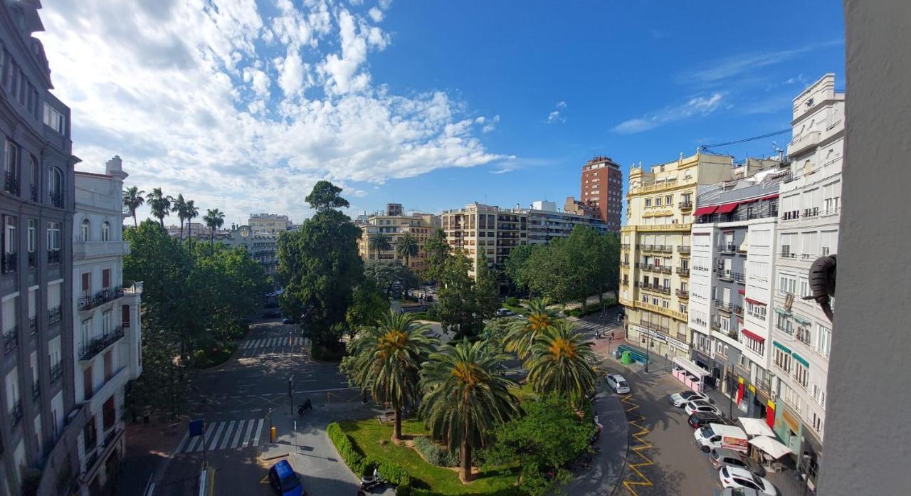 Luxus Apartment In Valencia Bagian luar foto